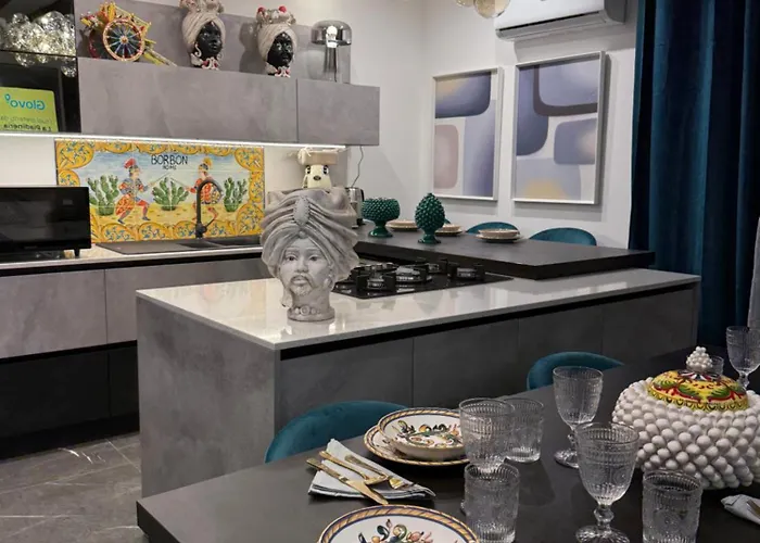 Borbon Luxury & בית הארחה